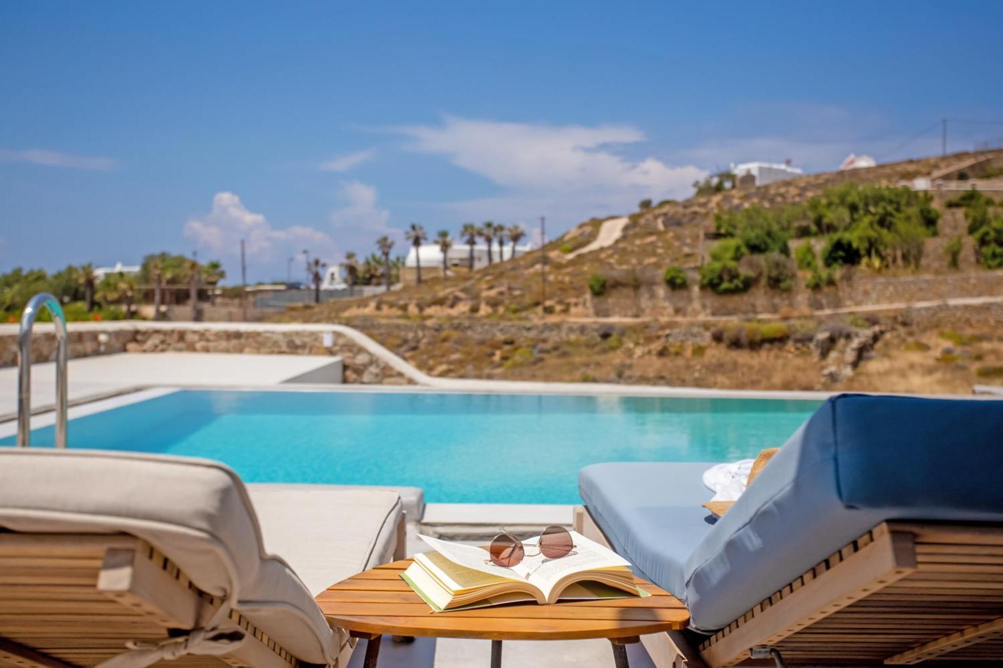 Aqua Breeze Seaview Pool Suites Mykonos Mykonos Town Exterior photo