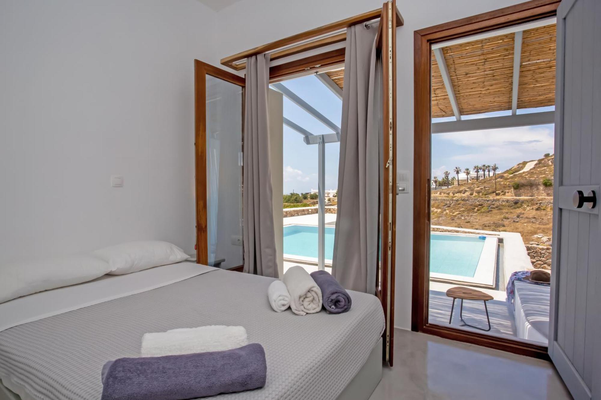 Aqua Breeze Seaview Pool Suites Mykonos Mykonos Town Exterior photo